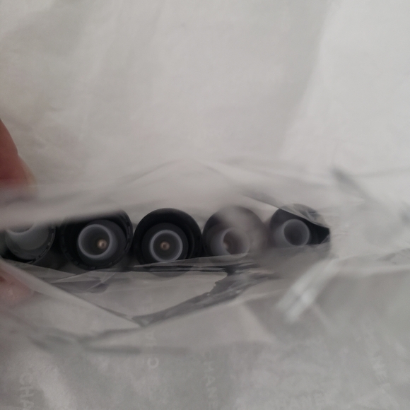 (5) 10ml purple frosted roller bottles - Picture 6 of 7